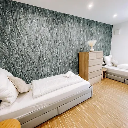 Doreyhome P3 - Modernes Charmantes Apartmán *