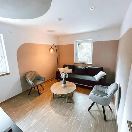 Doreyhome P3 - Modernes Charmantes Appartement